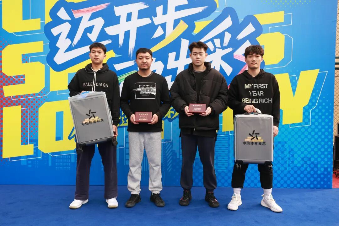 777777.jpg 777777.jpg